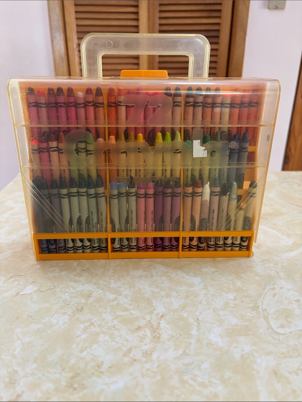 VTG 1985 Binney & Smith Crayola Caddy for 72 Crayons Carrying Case.